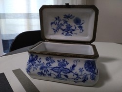 August bauscher meissen pattern, porcelain jewelry holder approx. 1882-
