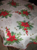 Gyönyörű selyemdamaszt karácsonyi slingelt szélű terítő asztalközép
