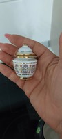 Mini porcelán tartó balzsammal