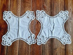 Small tablecloths with lace edges in a pair, 40 x 42 cm