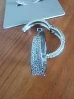 Zirconia crystal hoop earrings 2.5 cm not worn