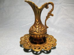 Copper pouring, table decoration