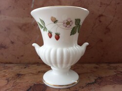 Wedgwood vase / urn vase (with strawberry / wild strawberry pattern)