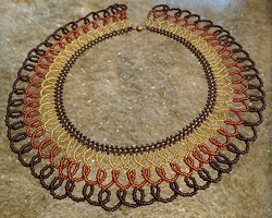 Egyedi gyöngysor nyakék modern gyöngygallér barna bronz arany színekben