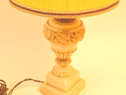 Márvány asztali lámpa ernyővel