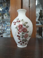 Zsolnay flower pattern porcelain vase. 15 Cm.