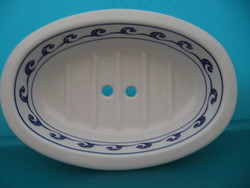 Blue and white row pattern porcelain soap holder