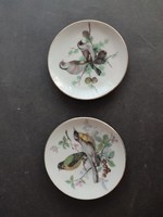 2 porcelain wall plates depicting birds - ep