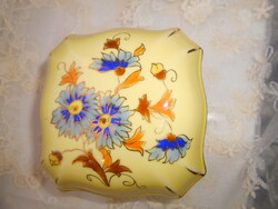 Zsolnay búzavirág mintával  porcelán  bonbonier-doboz 10 cm X 10 cm