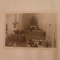 Katolikus templomban készült fénykép 1930-as évek