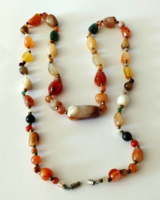Vintage sixties gemstone, mineral necklace with screw-on safety clasp