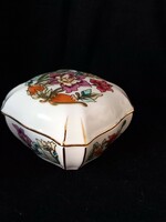 A large bonbonnier with a wonderful Zsolnay lily pattern, richly painted, new, in perfect condition
