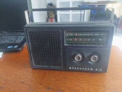 Retro alpinist-417 Russian transistor radio