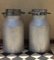 Antique milk jug 25 l
