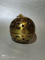 Potpourri tartó gömb forma fém áttört doboz 9 cm szelence függeszthető karácsonyfadísz is