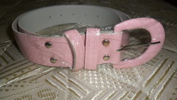 New, pink, lacquer belt 102x4.8 Cm.