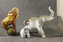 Porcelain elephants 821