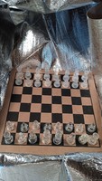 Üveg sakk figurák táblával