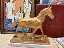 Horse statue, made of solid copper, on a marble base, 18 cm.