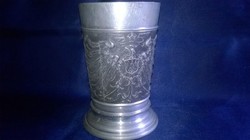 Marked pewter, cup 18.