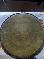 Copper tray with a diameter of 34 cm