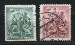 Csehszlovákia 0218 Mi 373-374    0,60 Euró