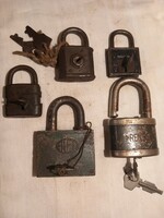 5 old padlocks with keys