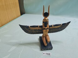 A0368 goddess Isis polyresin statue 19x24 cm