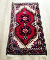 Iranian hand-knotted wool rug 70 x 120 cm