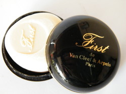 Vintage First by Van Cleef & Arpels mini szappan dobozban