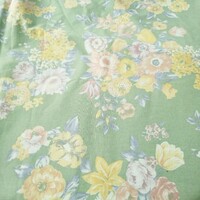 Textile material with a romantic floral pattern, price per meter. 310 X 150 cm