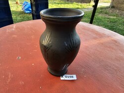 X0198 black ceramic vase 15 cm