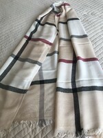 Burberry checkered scarf made of viscose and acrylic mixture, 195 x 69 cm