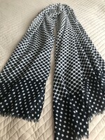 Huge stole with deep blue and white colors, 190 x 105 cm