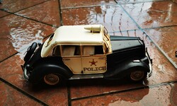 Police car model