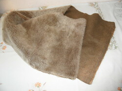 Brown artificial fur for creative purposes (38 cm x 150 cm)