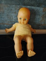 Csodaszép pislogós 46 cm baba csecsemő