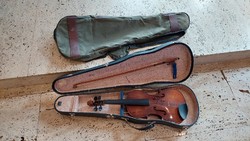 Violin with case and string Szeged instrument factory 1977