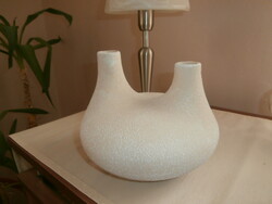 Modern desing minimal style vase with two holes