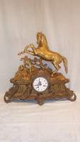 Antik kandalló óra ló szoborral
