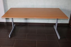 Ikea Jerker íróasztal,munkaasztal -160 cm x 80 cmx 73 cm