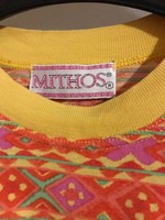 Mithos branded t-shirt. With cheerful colors. Bust: 100 cm back length: 62 cm size m.