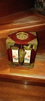 XIX. Century Chinese wooden box, with jewelry drawers, 18 x 16 cm.