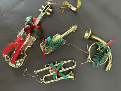 Régi karácsonyfadísz hangszerek műanyagból