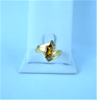 Dazzling 14k gold ring with diamonds and citrine gems!!!