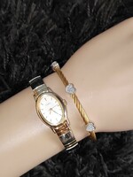 Beautiful women's wristwatch with silver diamond bezel