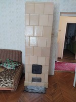 Szocreál cserépkályha ART DECO öntöttvas kályhaajtókkal