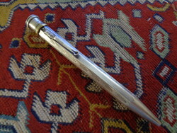 Silver usus color changing fountain pen