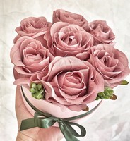 Csodás rózsabox- mesés selyemvirágokkal