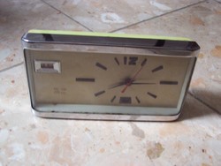 Retro Table Clock